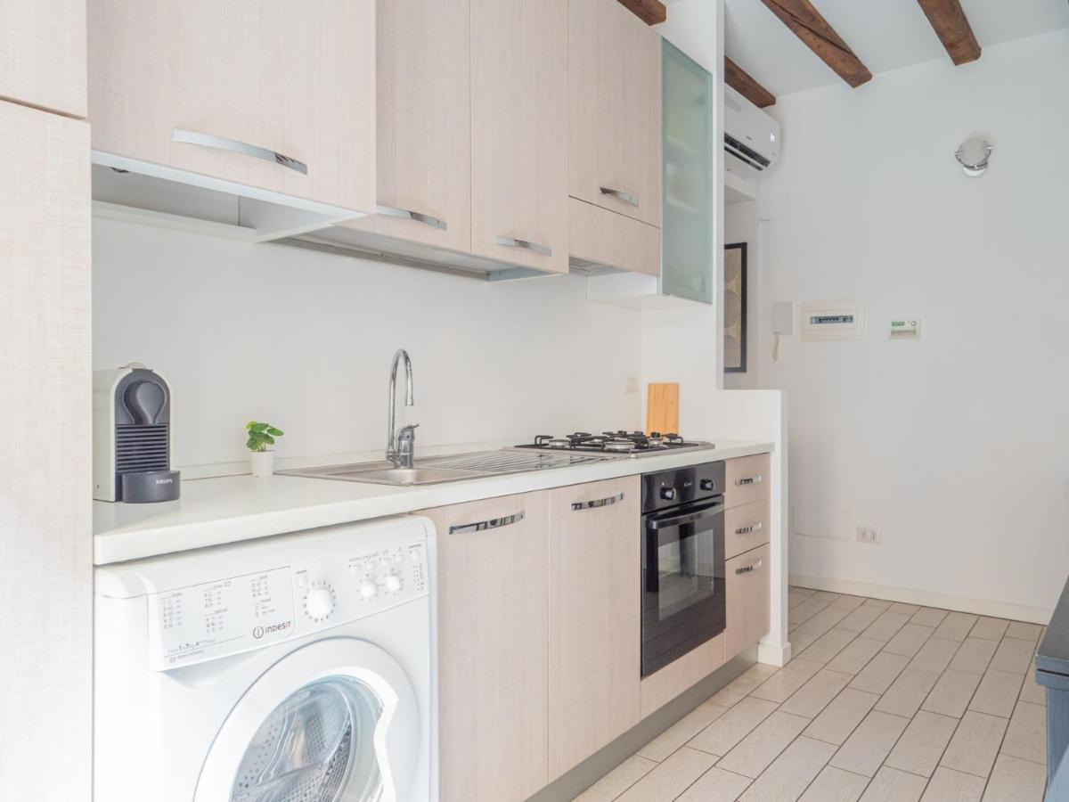 The Best Rent - Lovely One-Bedroom Apartment In Porta Venezia Милано Екстериор снимка